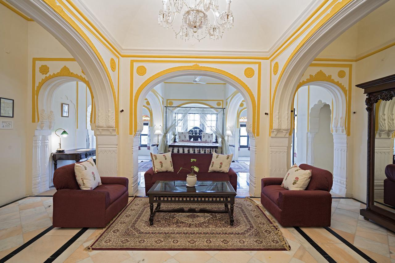 Alsisar Mahal- Heritage Hotel Exterior photo