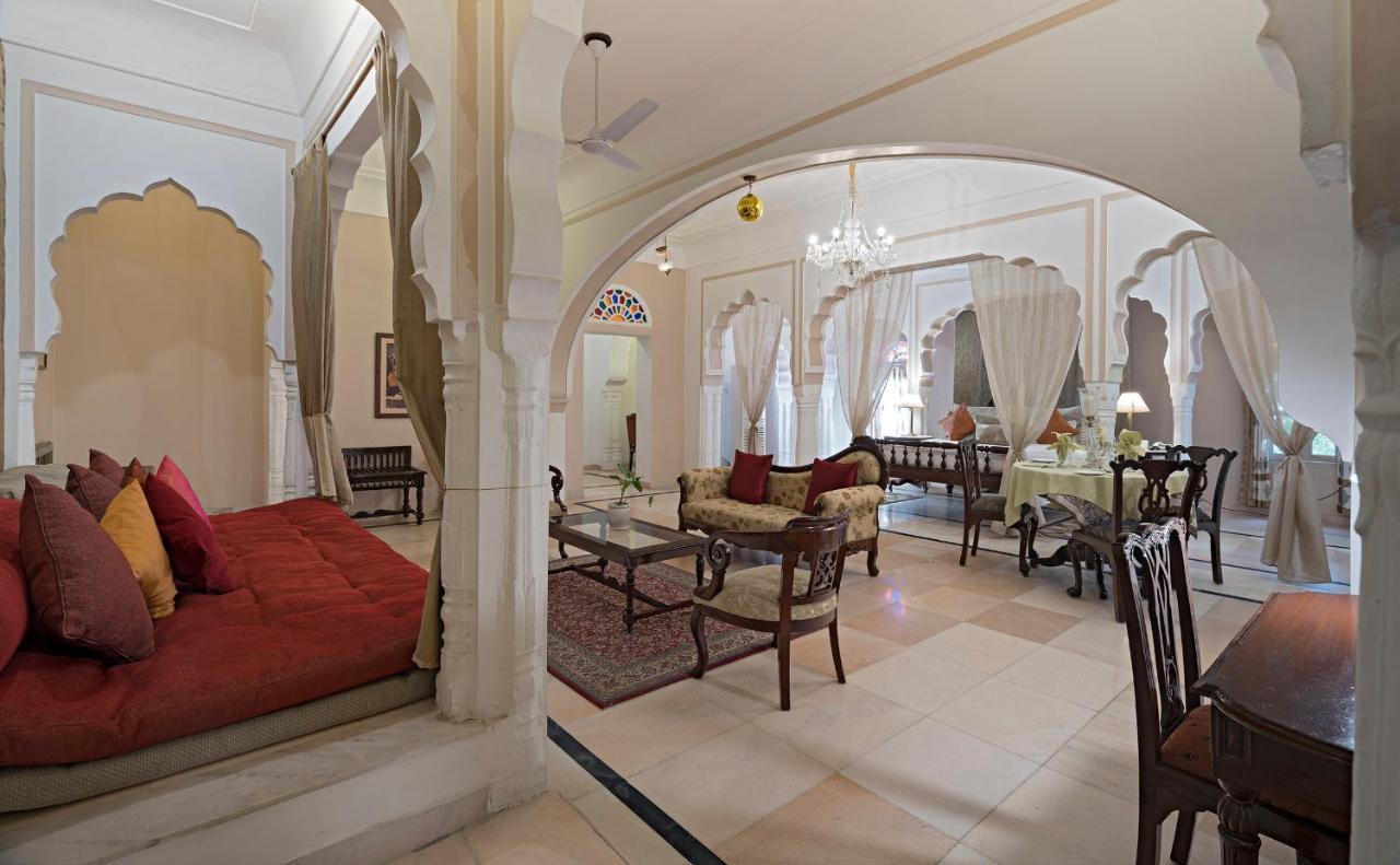 Alsisar Mahal- Heritage Hotel Exterior photo