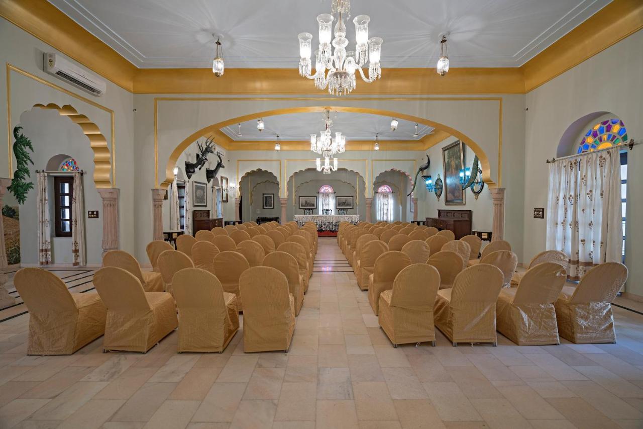 Alsisar Mahal- Heritage Hotel Exterior photo