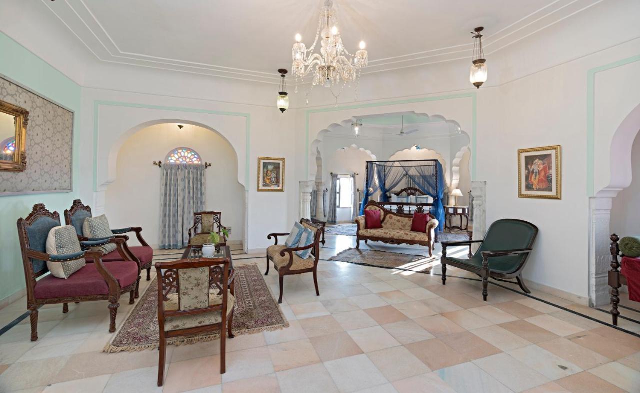 Alsisar Mahal- Heritage Hotel Exterior photo