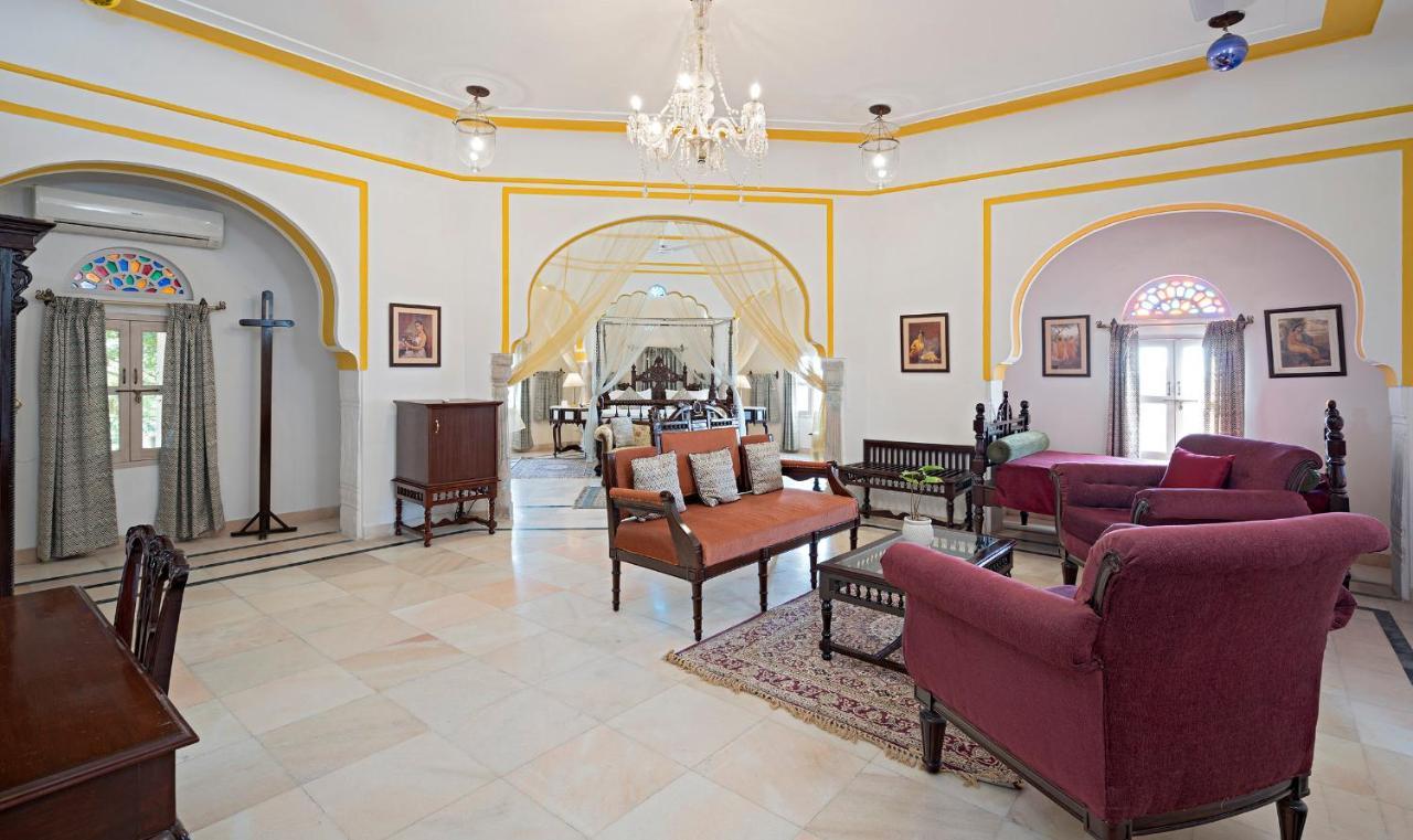 Alsisar Mahal- Heritage Hotel Exterior photo