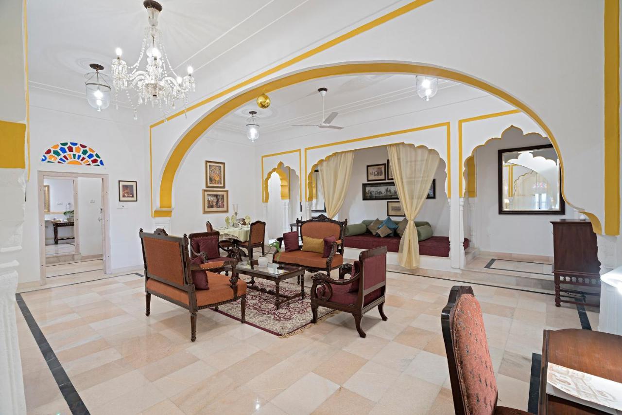 Alsisar Mahal- Heritage Hotel Exterior photo